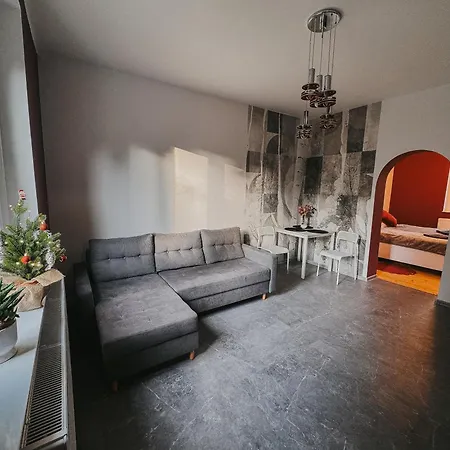 Szczytny Zakatek Apartmán *